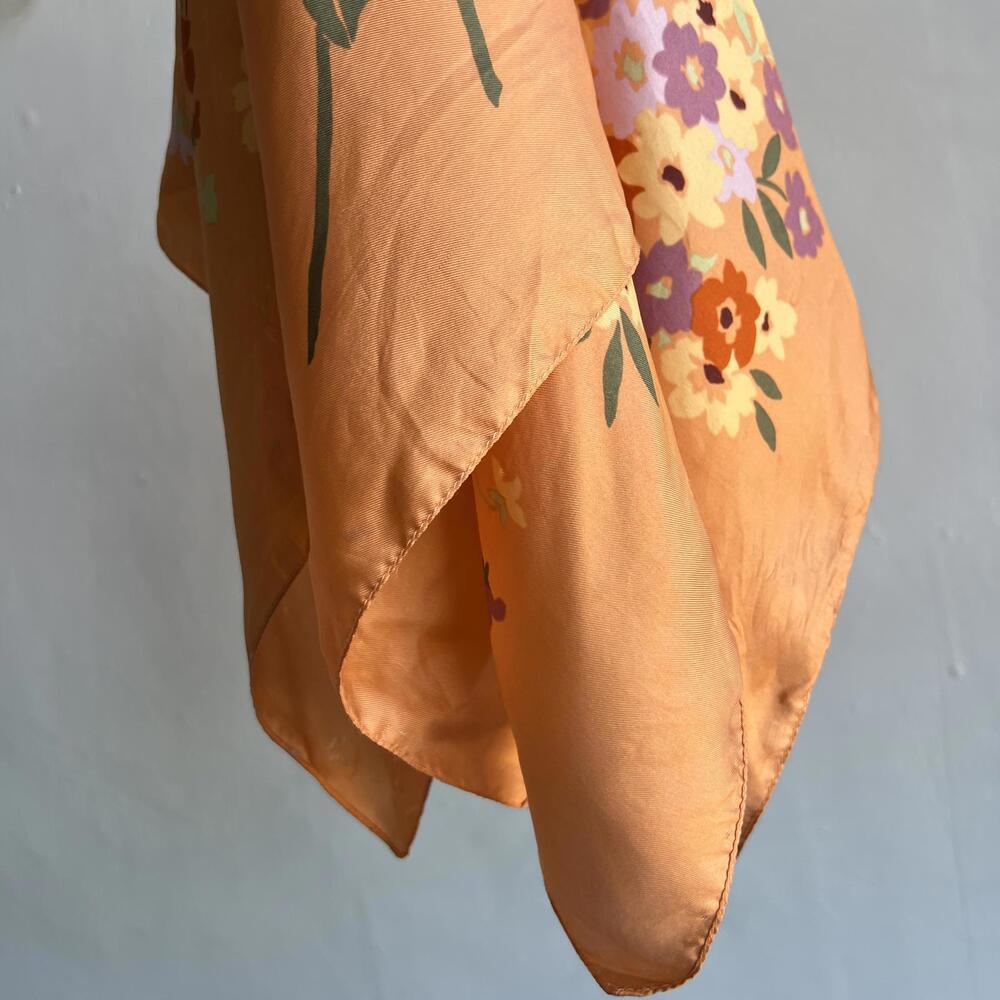 Vintage Silk? Floral Handmade Printed Scarf Orange White Yellow Square 24x24 - Picture 12 of 15